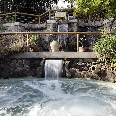 Giardino Delle Ninfe E La Fenice 3* ايسكيا